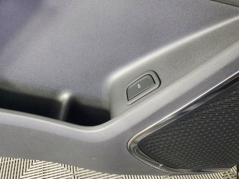 New 2026 Chevrolet Traverse RS image 29