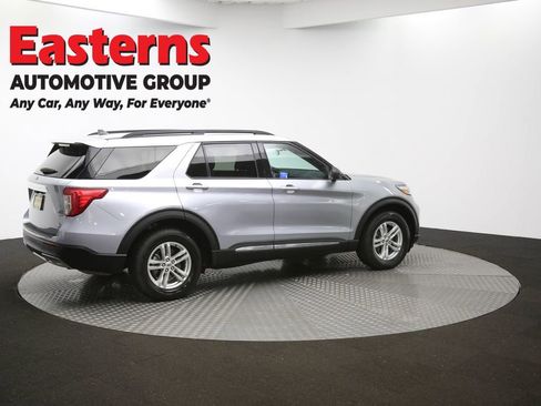 Used 2023 Ford Explorer XLT w/ Equipment Group 202A image 43