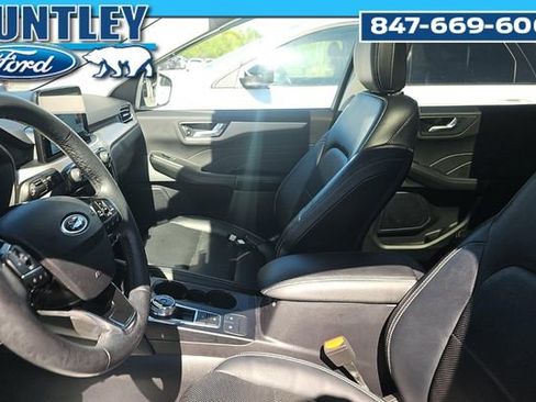 Used 2022 Ford Escape SEL AWD/4WD image 6
