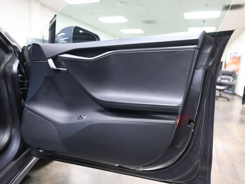 Used 2018 Tesla Model S P100D AWD/4WD image 32