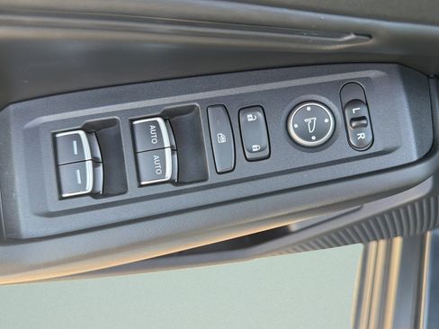 Used 2024 Honda Accord EX image 14