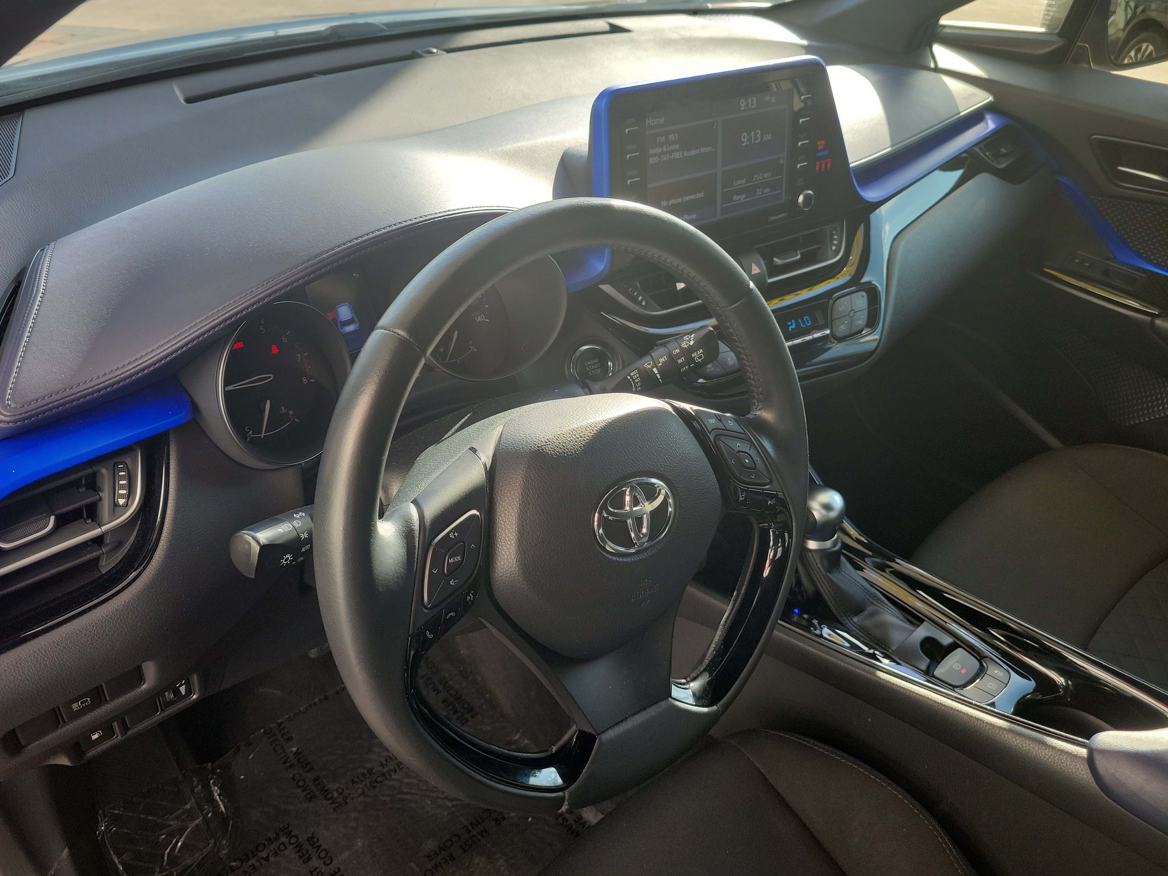 Used 2021 Toyota C-HR XLE FWD image 22