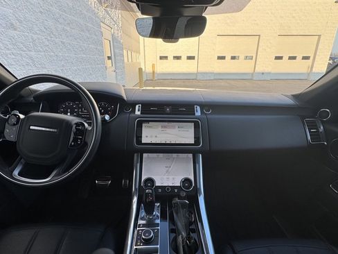 Used 2019 Land Rover Range Rover Sport HSE Dynamic image 12