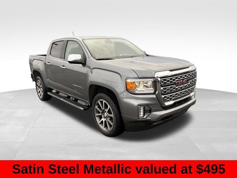 Used 2022 GMC Canyon Denali image 3