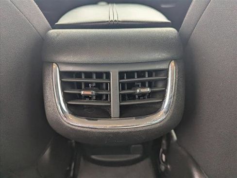 Used 2024 Chevrolet Malibu LT FWD image 16