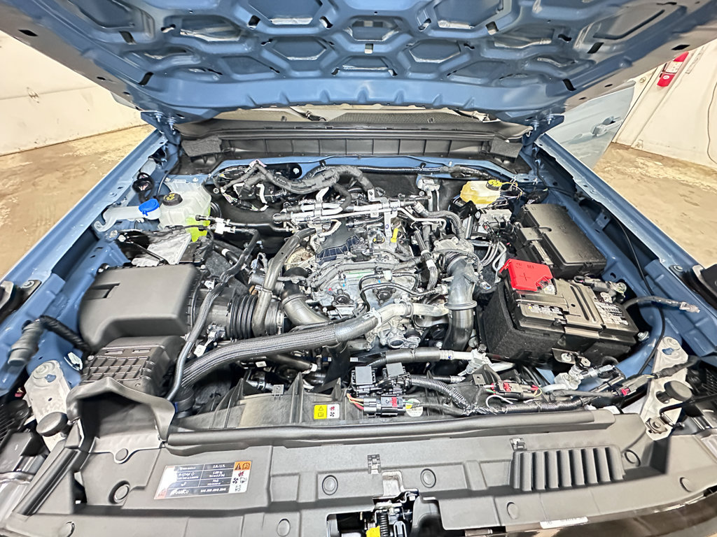 New 2025 Ford Bronco Outer Banks w/ Sasquatch Package AWD/4WD image 43