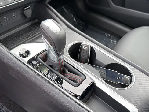New 2026 Nissan Altima 2.5 SR w/ SR Midnight Edition Package FWD image 27