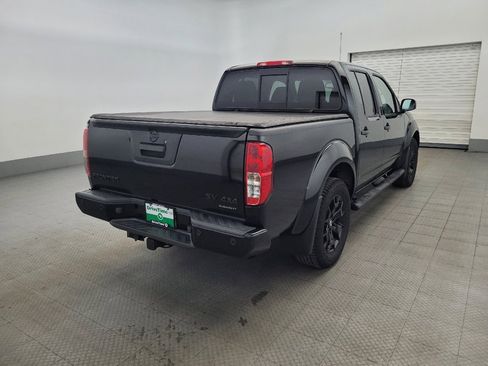 Used 2021 Nissan Frontier SV w/ Midnight Edition Floor Mats image 9