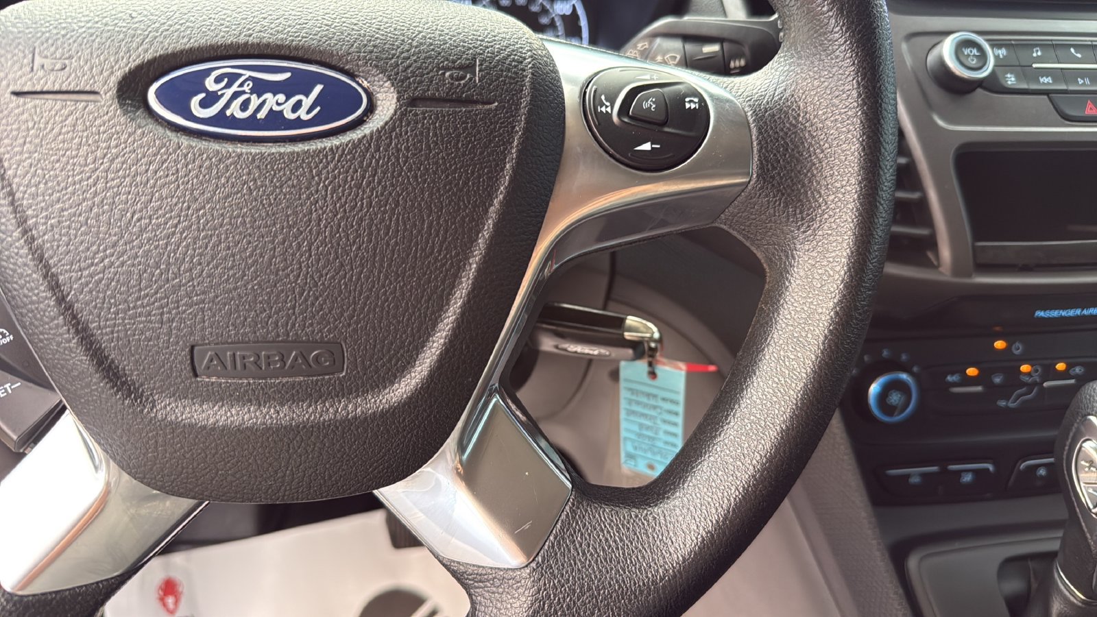 Used 2020 Ford Transit Connect XL FWD image 15