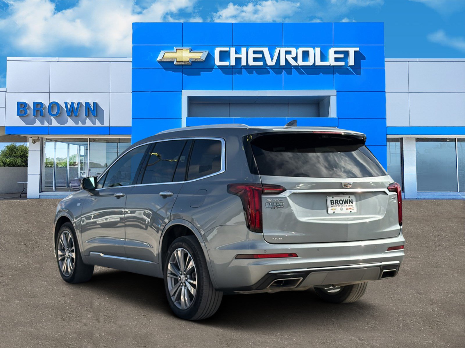 Certified 2023 Cadillac XT6 Premium Luxury w/ Technology Package AWD/4WD image 4