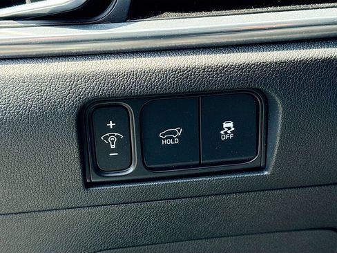 Certified 2025 Kia Sorento SX Prestige image 13