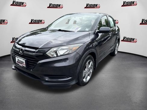 Used 2017 Honda HR-V LX image 1