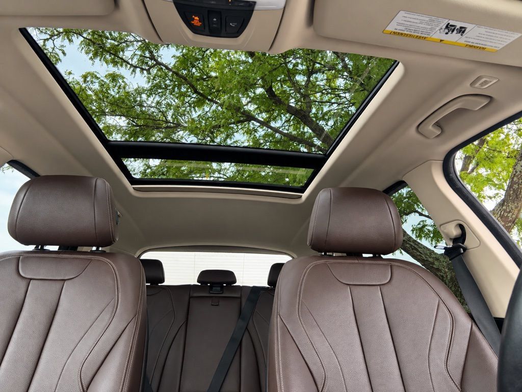 Used 2015 BMW X5 xDrive35i AWD/4WD image 16