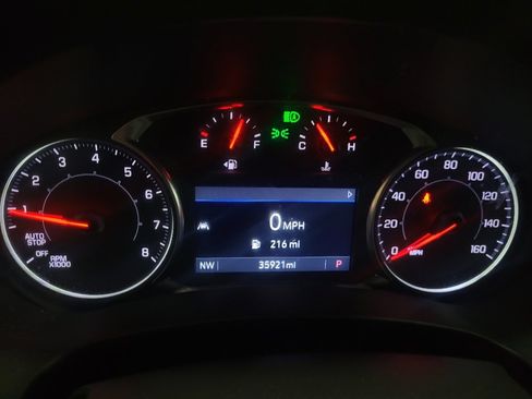 Used 2022 GMC Terrain SLT w/ Tech Package AWD/4WD image 23