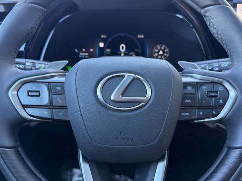 Used 2025 Lexus RX 350h w/ Convenience Package AWD/4WD image 26