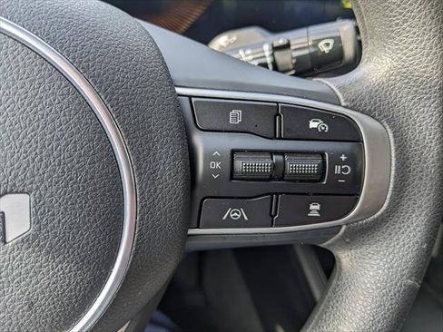 Used 2025 Kia K5 LXS FWD image 27