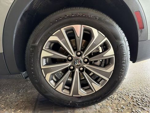 Used 2024 Buick Envision Preferred AWD/4WD image 10