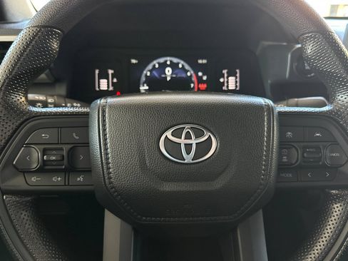 Used 2024 Toyota Tacoma SR5 AWD/4WD image 21