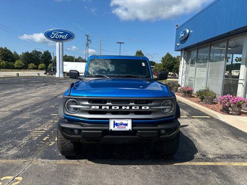 Used 2023 Ford Bronco Big Bend w/ Sasquatch Package AWD/4WD image 8