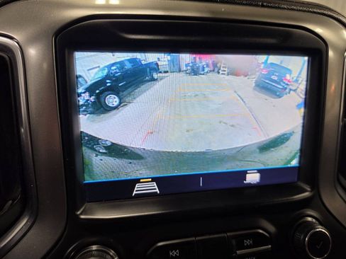 Used 2022 Chevrolet Silverado 1500 RST AWD/4WD image 33