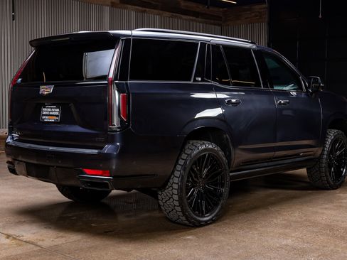 Used 2023 Cadillac Escalade Sport Platinum image 10