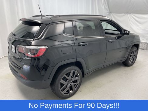 New 2025 Jeep Compass Limited w/ Sun & Sound Group image 3