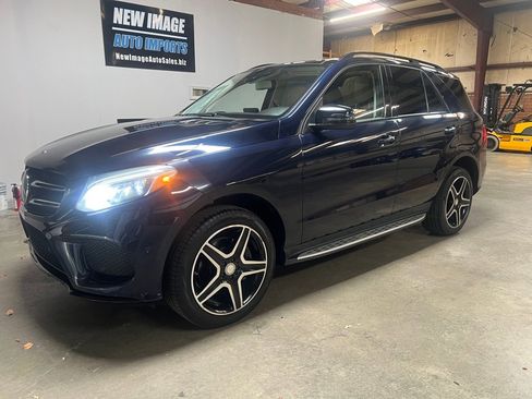 Used 2016 Mercedes-Benz GLE 400 4MATIC image 6