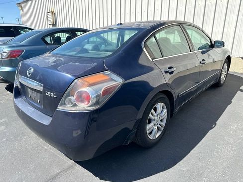 Used 2010 Nissan Altima 2.5 SL w/ SL Pkg FWD image 3