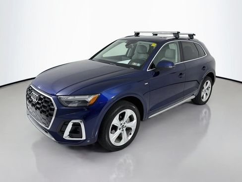 Used 2023 Audi Q5 2.0T Prestige w/ Prestige Package AWD/4WD image 3