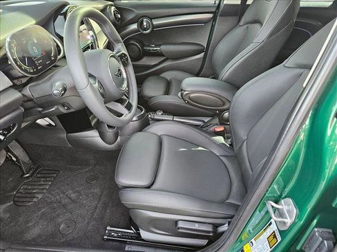 Used 2024 MINI Cooper S image 16