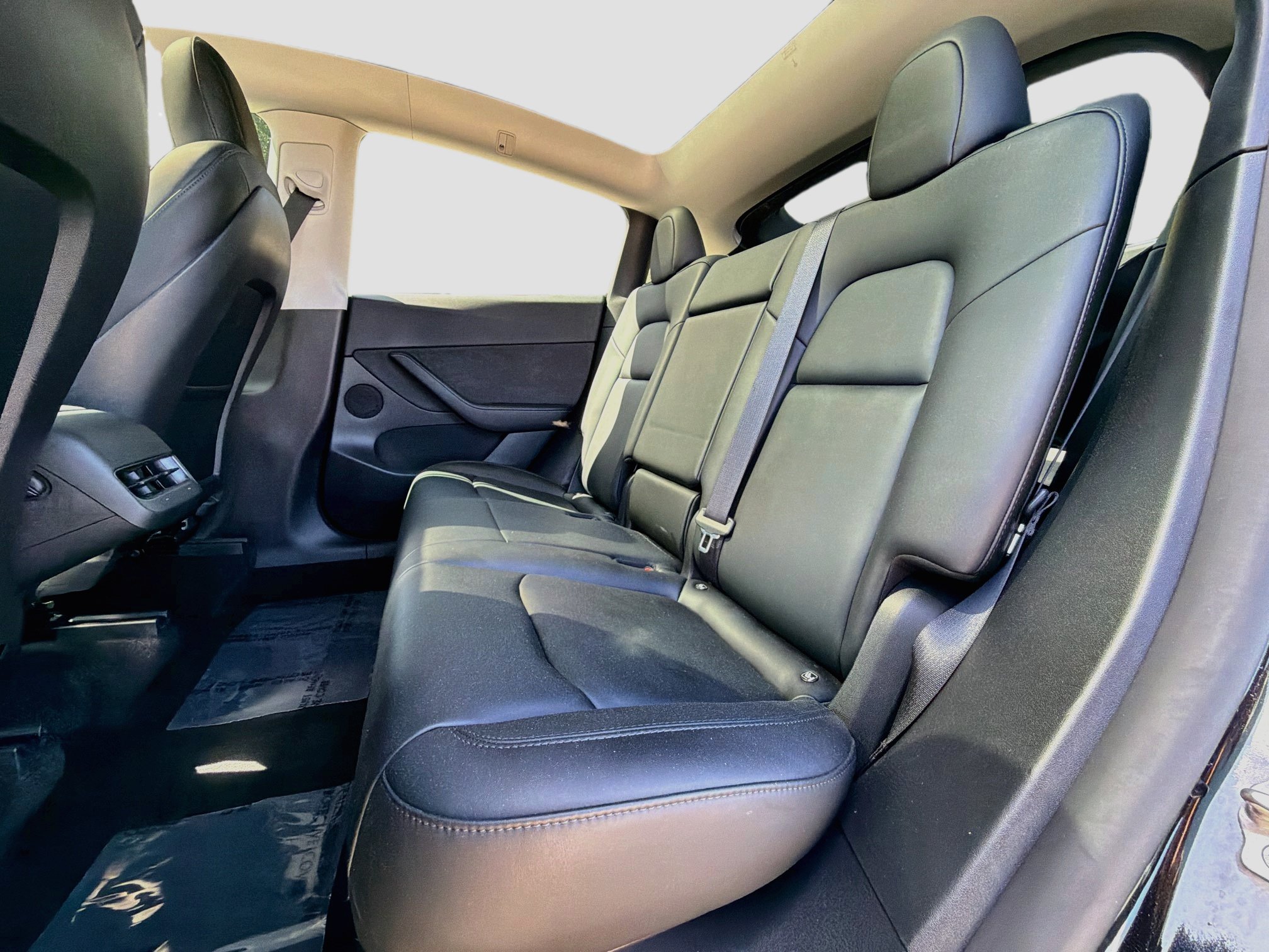 Used 2022 Tesla Model Y Performance AWD/4WD image 20