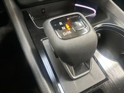 Used 2025 Nissan Rogue SL w/ SL Premium Package image 23