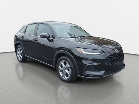 Used 2024 Honda HR-V LX image 3