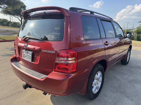 Used 2003 Toyota Highlander Limited image 9