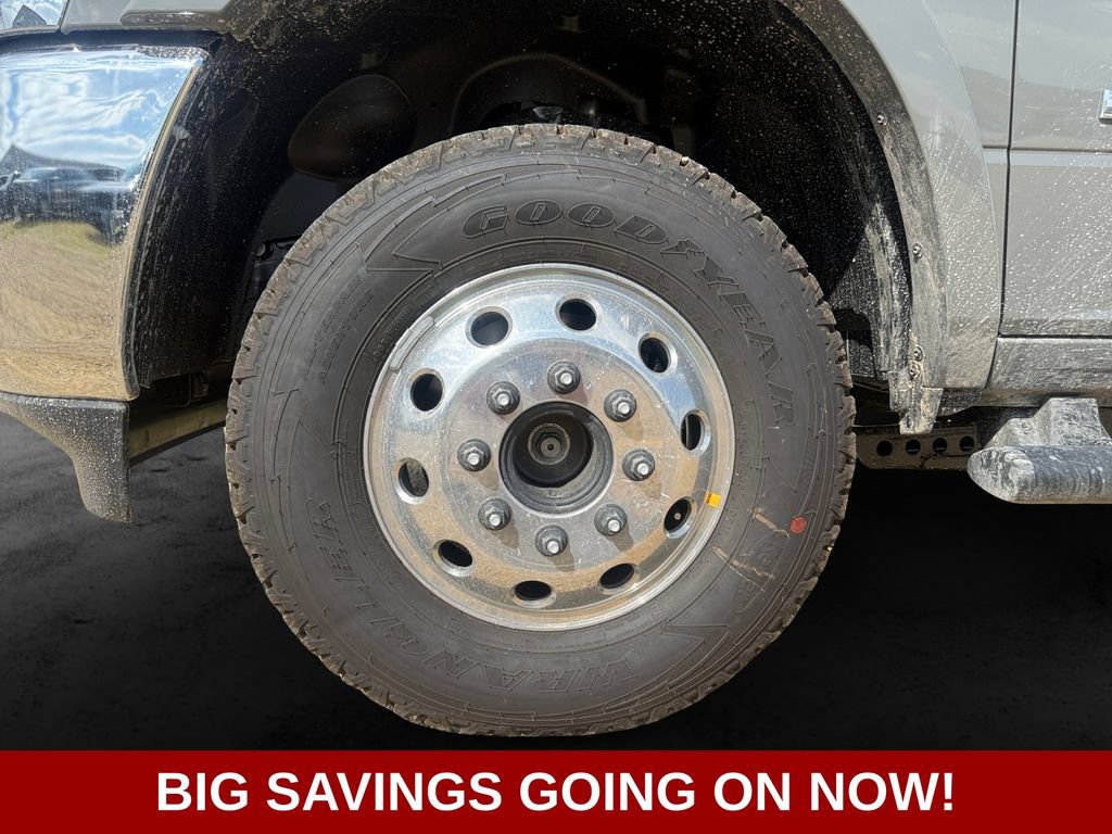 New 2027 RAM 3500 Big Horn AWD/4WD image 11