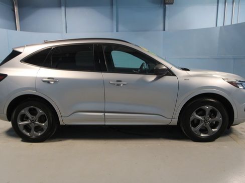 Used 2024 Ford Escape ST-Line w/ Tech Pack #1 AWD/4WD image 30