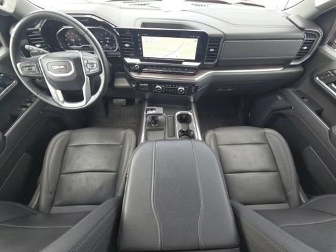 Used 2023 GMC Sierra 1500 SLT w/ SLT Premium Plus Package AWD/4WD image 39