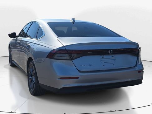 Used 2023 Honda Accord EX image 7