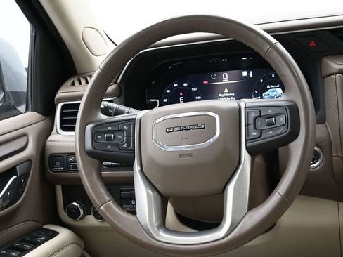 Used 2023 GMC Yukon Denali w/ Max Trailering Package image 13