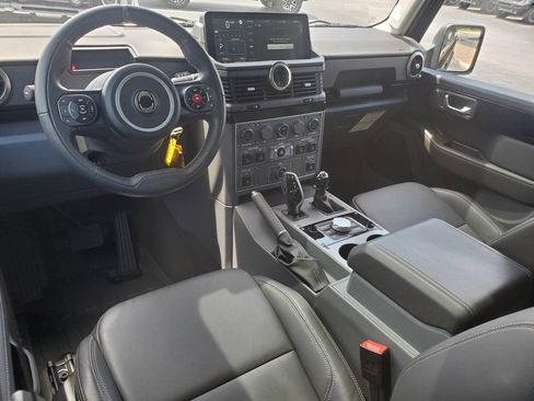 Used 2025 INEOS Grenadier Station Wagon AWD/4WD image 12
