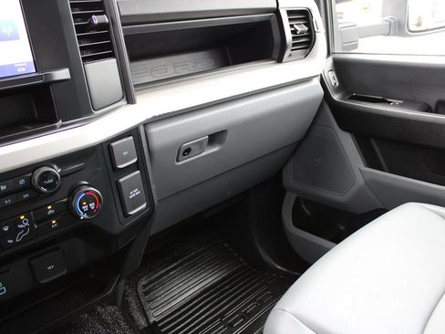 Used 2023 Ford F250 XL w/ XL Off-Road Package AWD/4WD image 35