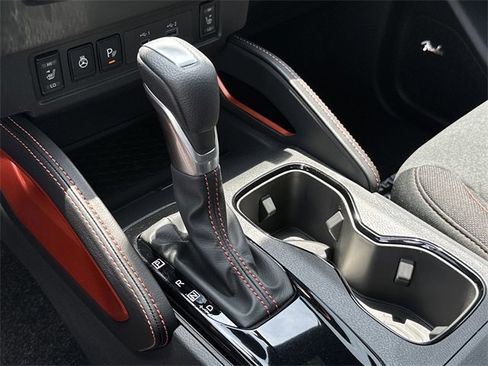 New 2025 Nissan Frontier PRO-4X w/ Pro Convenience Package image 24