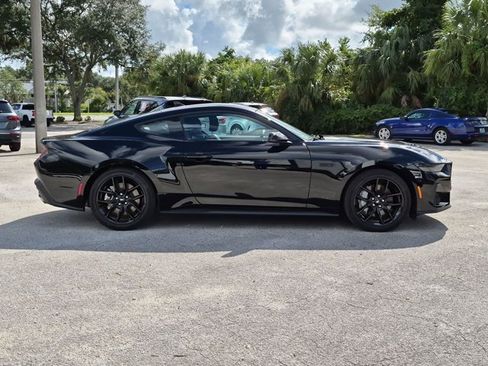 Certified 2025 Ford Mustang GT Premium RWD image 4