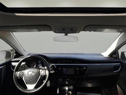 Used 2016 Toyota Corolla S FWD image 17