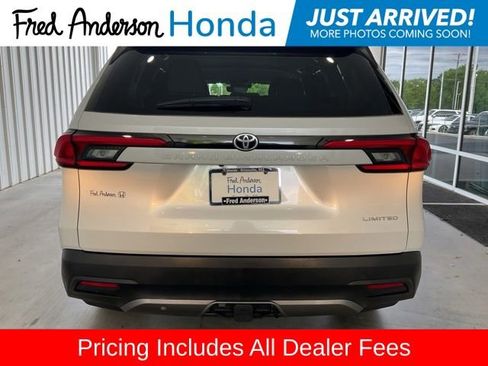 Used 2024 Toyota Grand Highlander FWD image 24