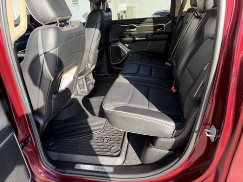 Used 2020 RAM 1500 Laramie image 14