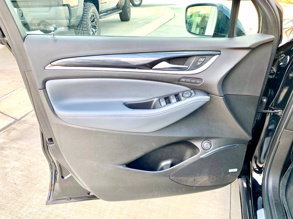 Used 2022 Buick Enclave Premium w/ Experience Buick Package FWD image 12