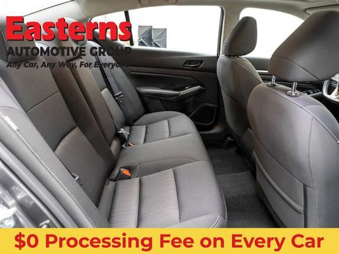 Used 2023 Nissan Altima 2.5 SV w/ SV Premium Package FWD image 24