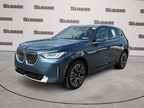 Used 2025 BMW X3 xDrive30i w/ Premium Package AWD/4WD image 1