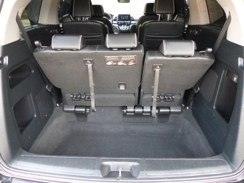 Used 2024 Honda Odyssey Elite image 48